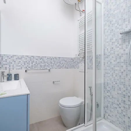 Apartment Centocelle, New Enjoyable Rome