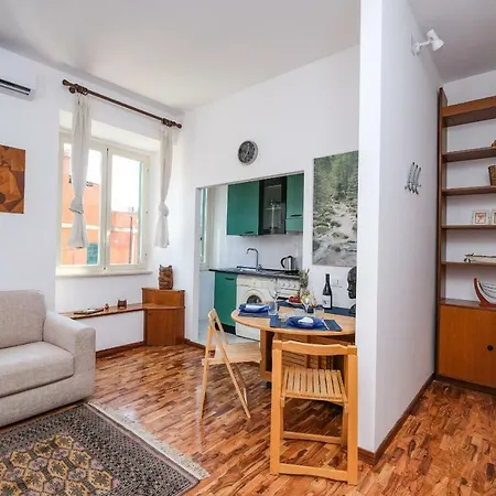 Apartment Centocelle, New Enjoyable Rome